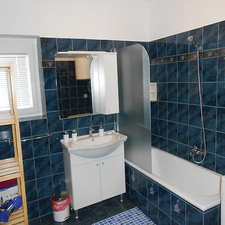 Apartment Petric *